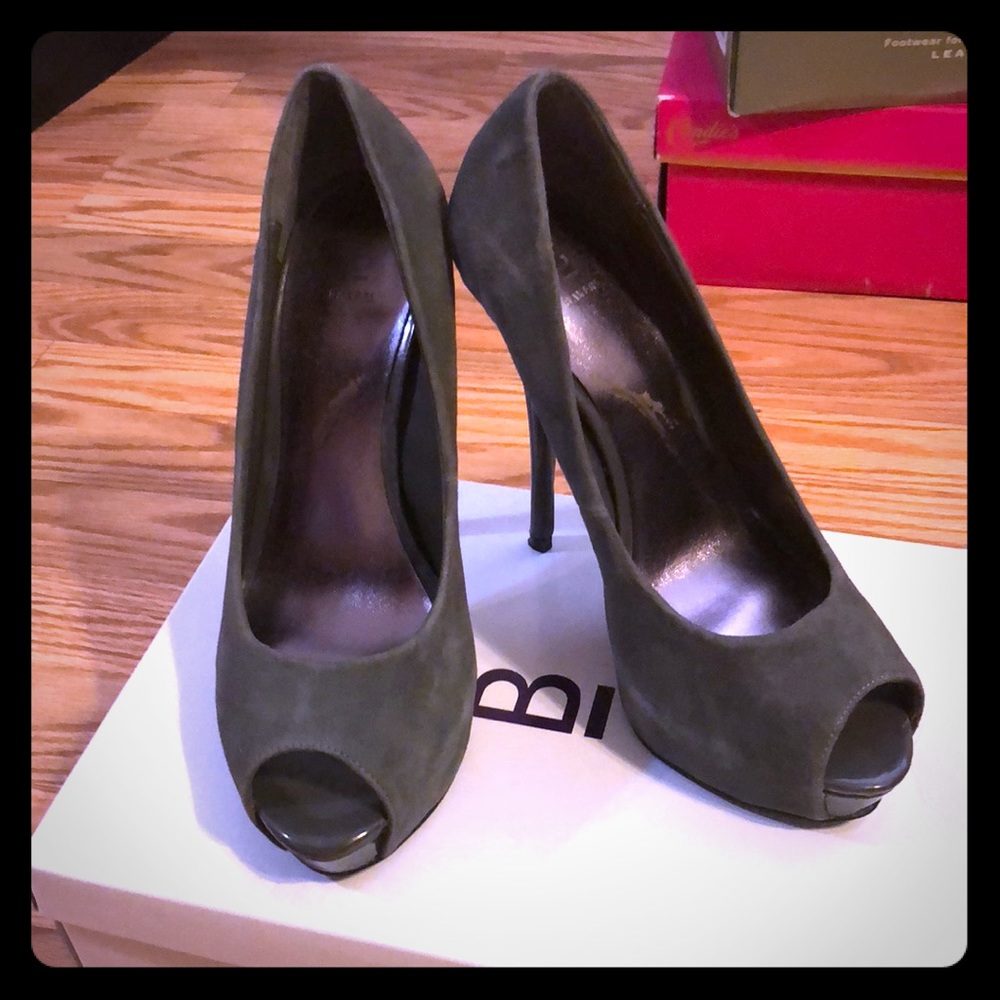 Gray suede pumps